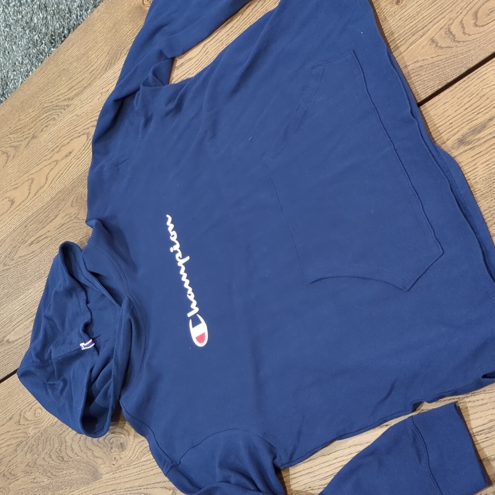 Champion hoodie long sleeve shirt. Women xl New